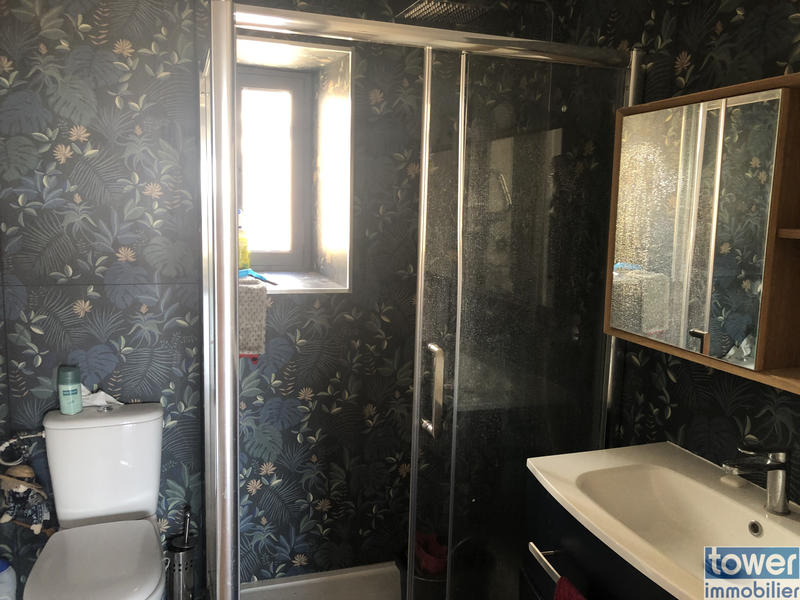 Appartement - 75 m² - 3 pièces