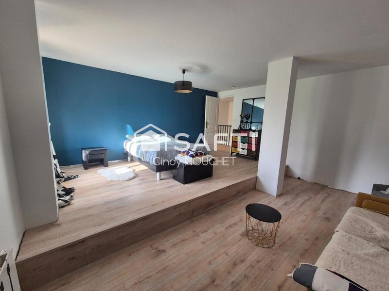 Maison - 222 m² - 6 pièces