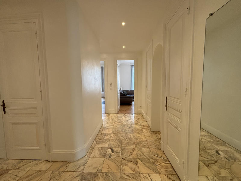 Appartement - 104 m² - 3 pièces