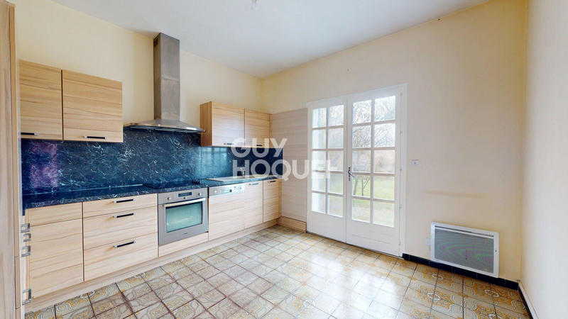 Maison - 105 m² - 5 pièces