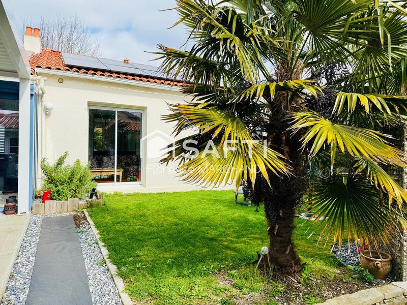 Maison - 90 m² - 4 pièces