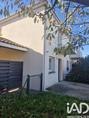 Maison - 80 m² - 4 pièces