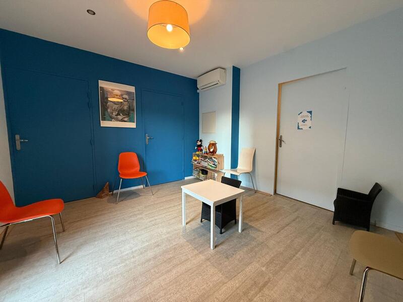 Maison - 145 m² - 10 pièces