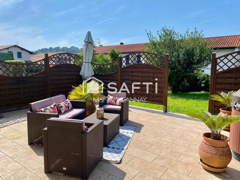 Maison - 98 m² - 4 pièces