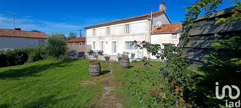 Maison de village - 180 m² - 6 pièces