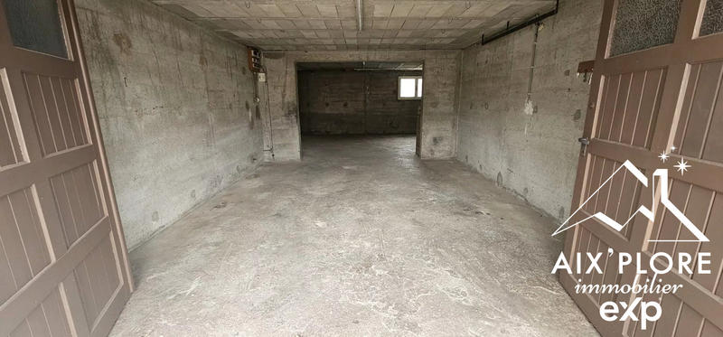 Maison - 174 m² - 7 pièces