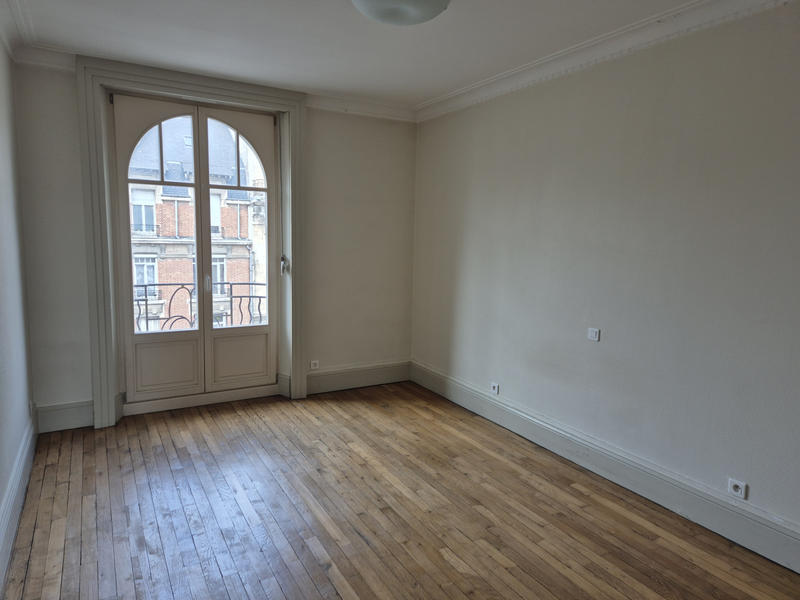 Appartement - 83 m² - 4 pièces