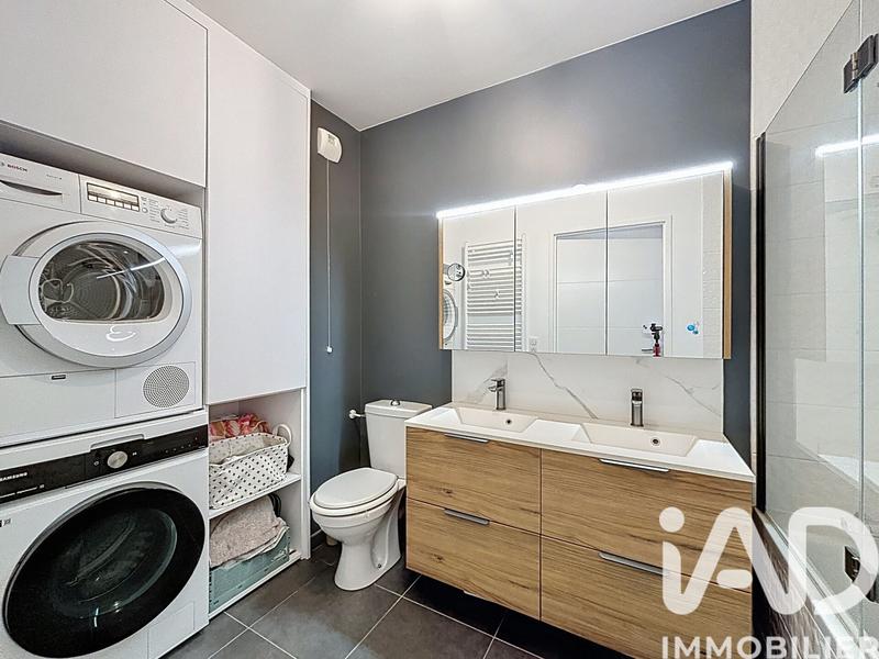 Appartement - 90 m² - 4 pièces