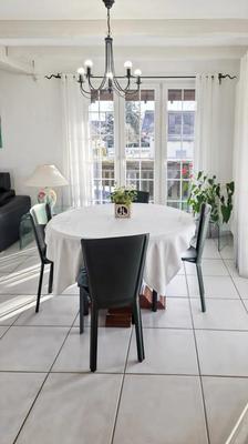 Maison - 96 m² - 5 pièces