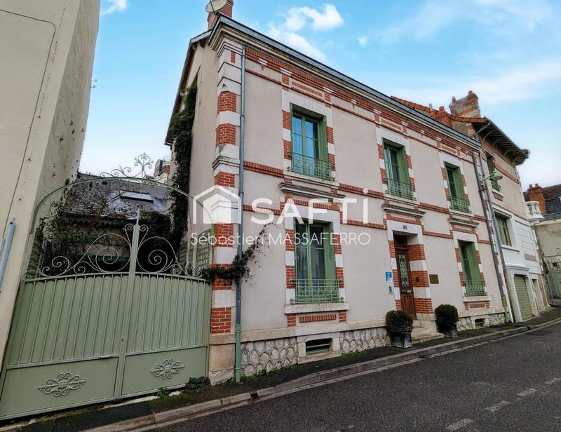 Maison - 146 m² - 5 pièces