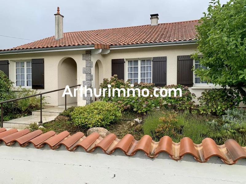 Maison - 195 m² - 9 pièces