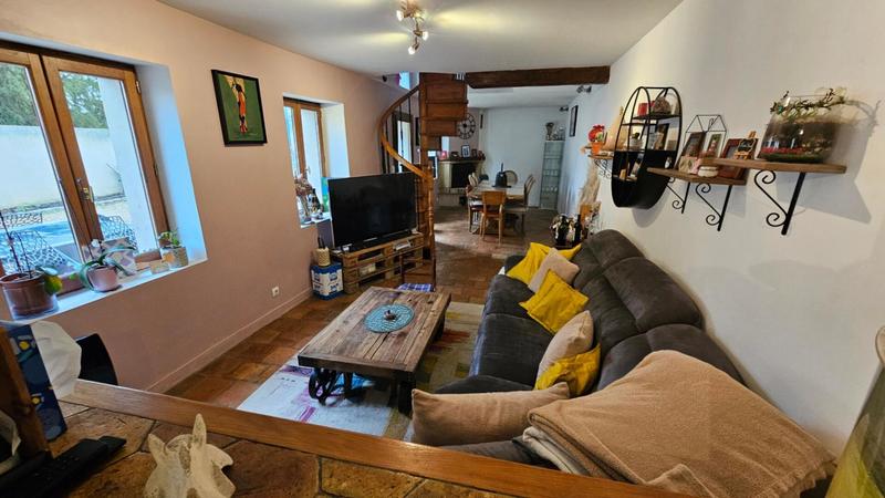 Maison - 90 m² - 4 pièces