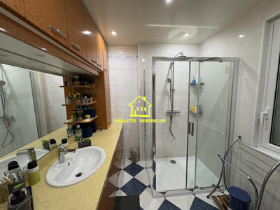 Appartement - 105 m² - 3 pièces