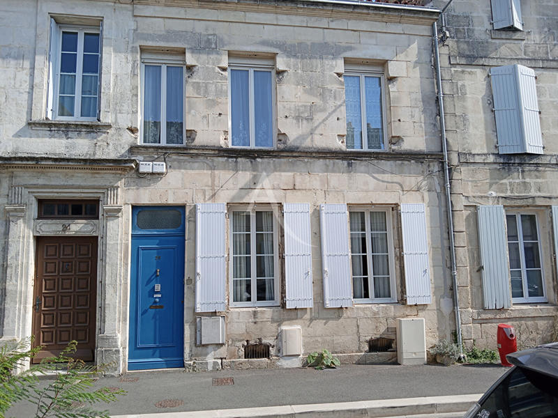 Maison - 158 m² - 6 pièces