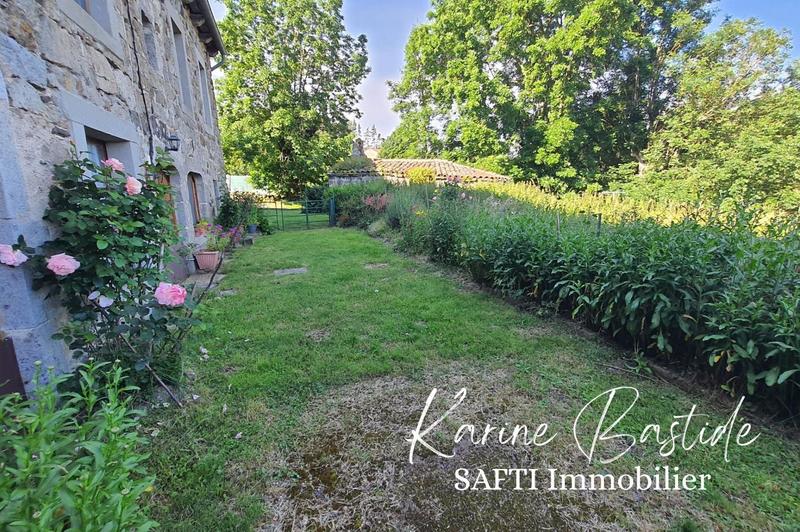 Maison - 92 m² - 5 pièces