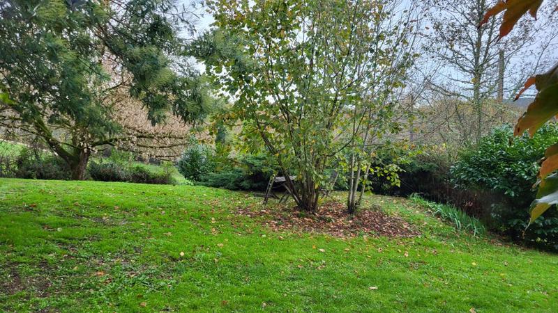 Maison - 208 m² - 7 pièces