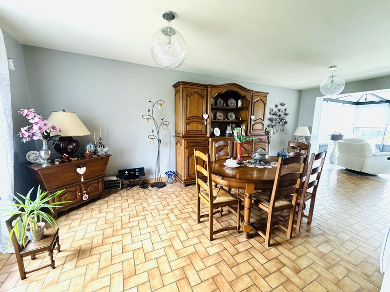 Maison - 140 m² - 7 pièces