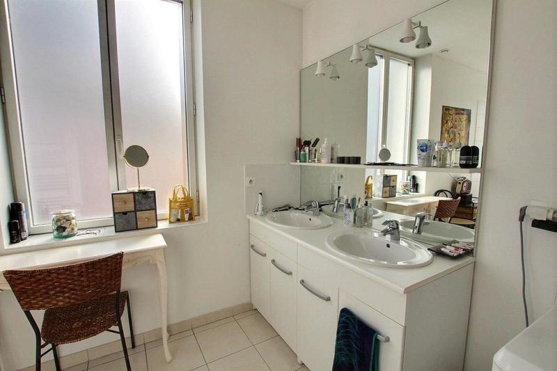 Appartement - 67 m² - 2 pièces