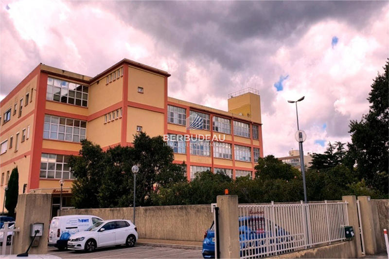 Parking / Garage - 12 m²