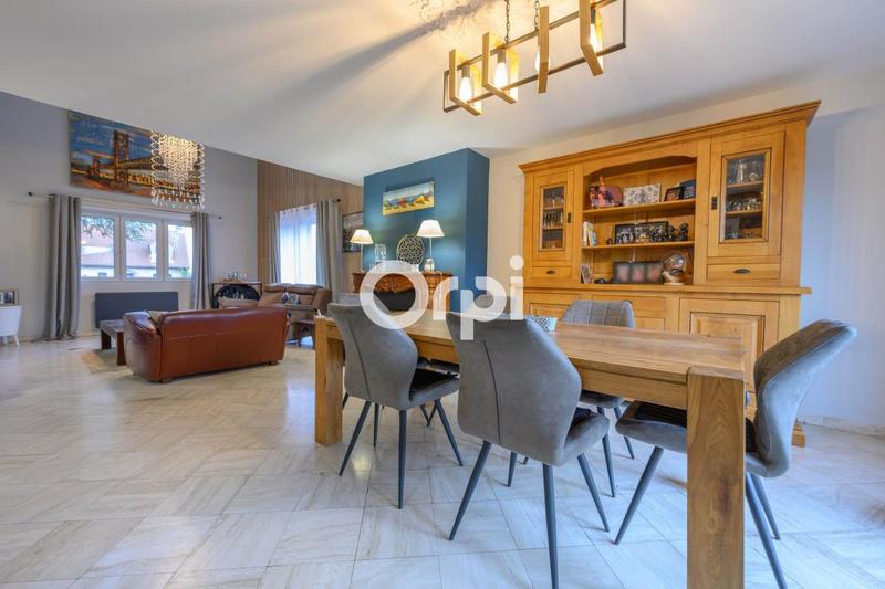 Maison - 146 m² - 5 pièces