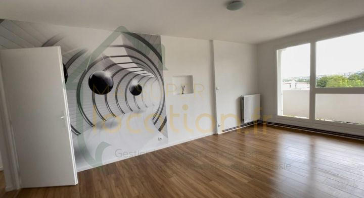 Appartement - 65 m² - 2 pièces