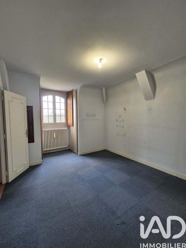 Maison - 175 m² - 8 pièces