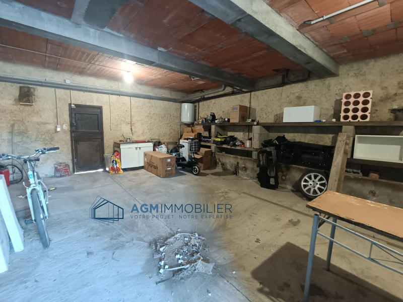 Maison - 180 m² - 7 pièces