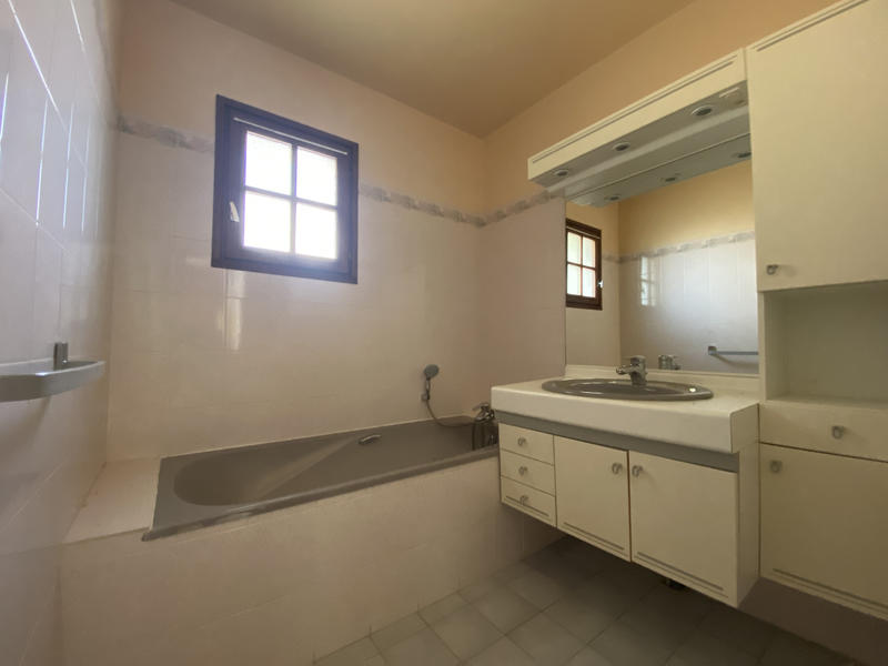 Maison - 111 m² - 5 pièces