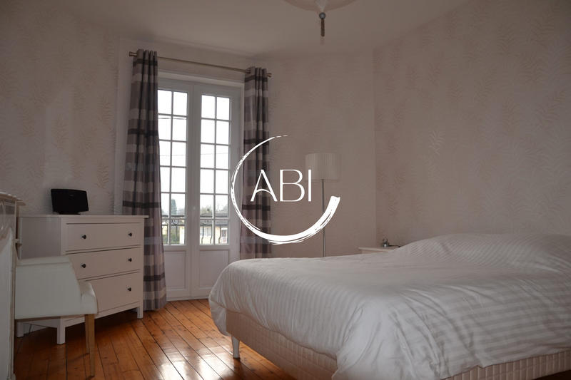 Manoir - 170 m² - 11 pièces