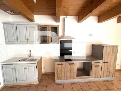 Maison - 98 m² - 5 pièces