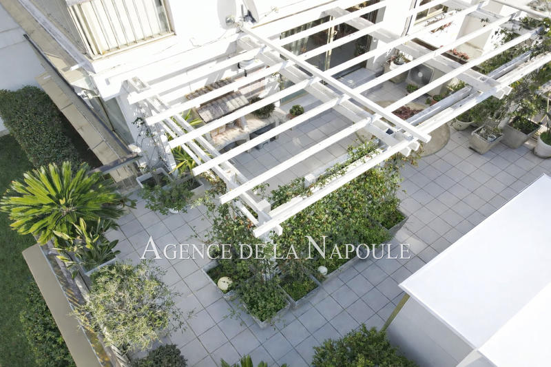 Appartement - 97 m² - 4 pièces