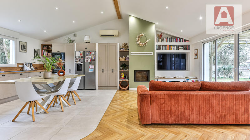 Maison - 123 m² - 5 pièces