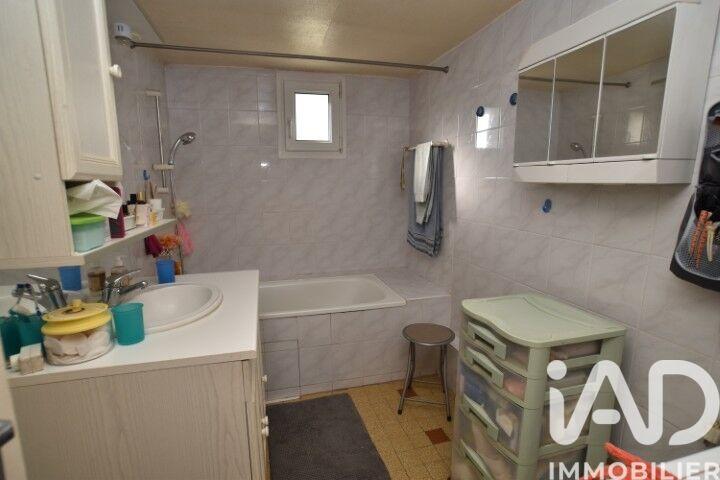 Maison - 110 m² - 6 pièces