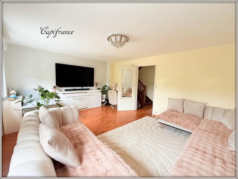 Maison - 106 m² - 6 pièces