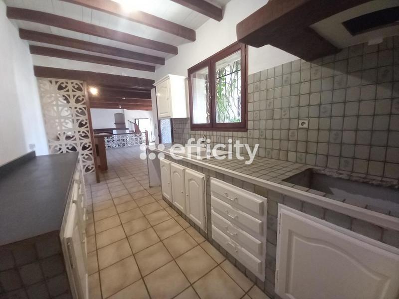 Maison - 146 m² - 7 pièces