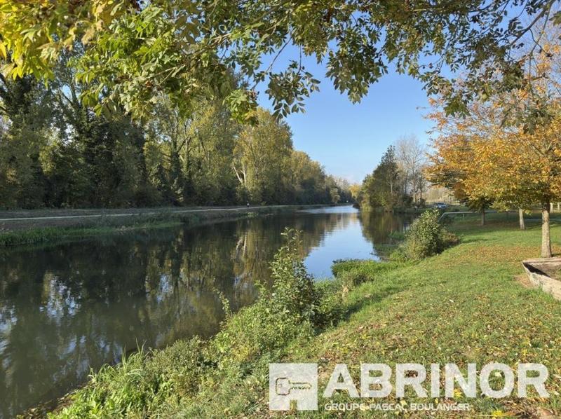 Pavillon - 130 m² - 6 pièces