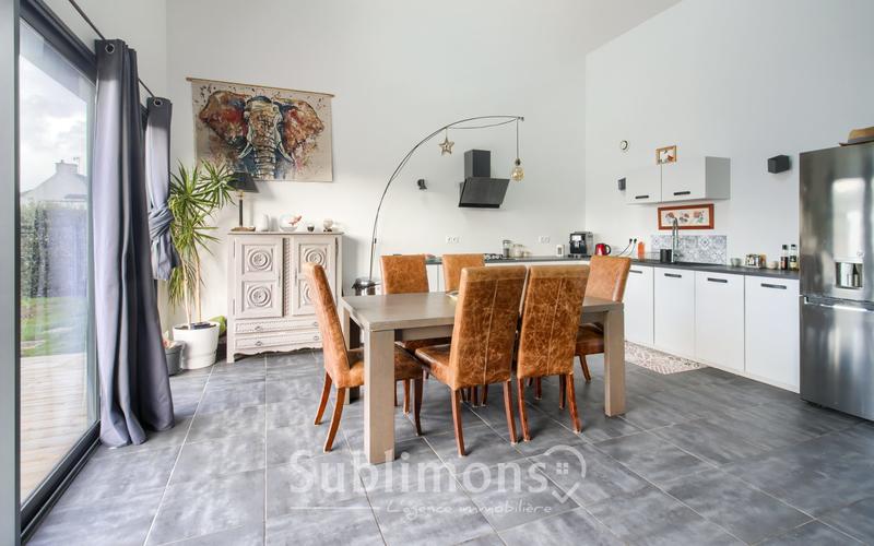 Maison - 87 m² - 4 pièces