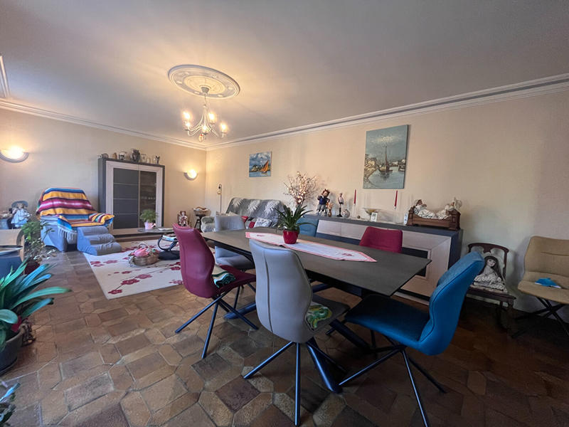 Maison - 152 m² - 7 pièces