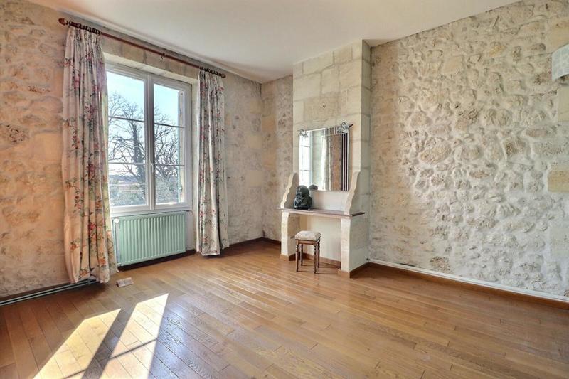 Maison - 153 m² - 5 pièces