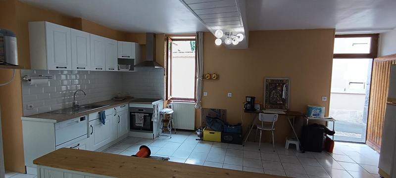 Maison - 180 m² - 6 pièces