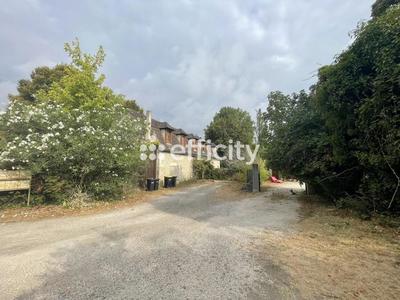 Maison - 575 m² - 20 pièces