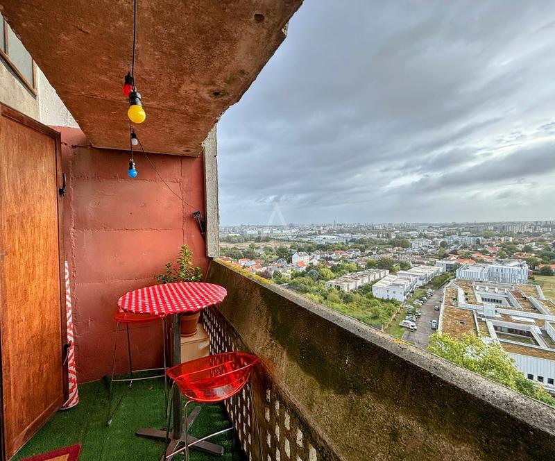 Duplex - 75 m² - 4 pièces