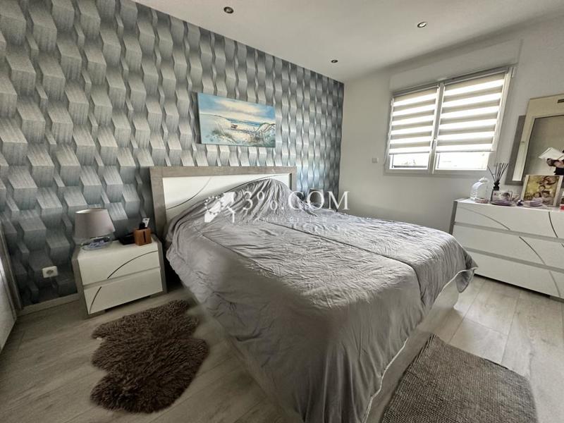 Pavillon - 104 m² - 4 pièces