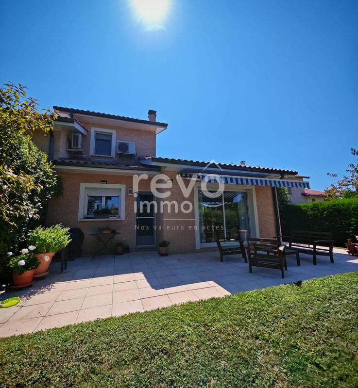 Maison - 143 m² - 5 pièces