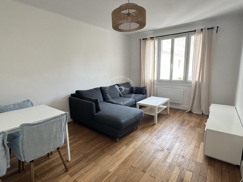 Appartement - 56 m² - 3 pièces