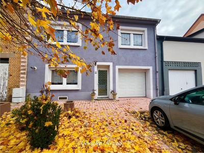 Maison - 143 m² - 6 pièces