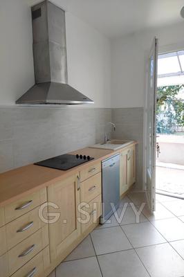 Appartement - 80 m² - 4 pièces