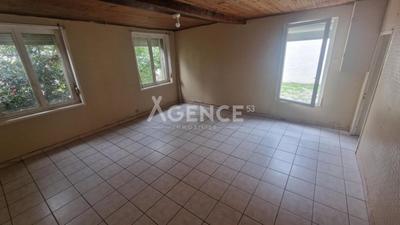 Maison - 121 m² - 5 pièces