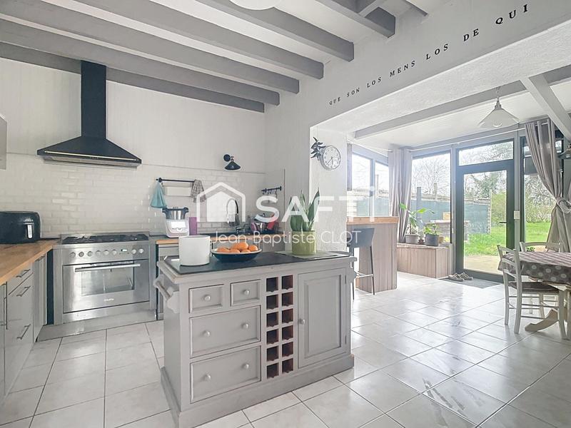 Maison - 185 m² - 8 pièces