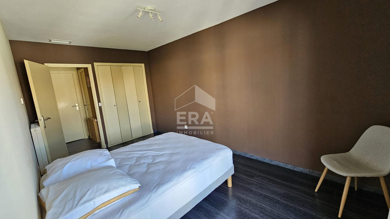 Appartement - 87 m² - 5 pièces